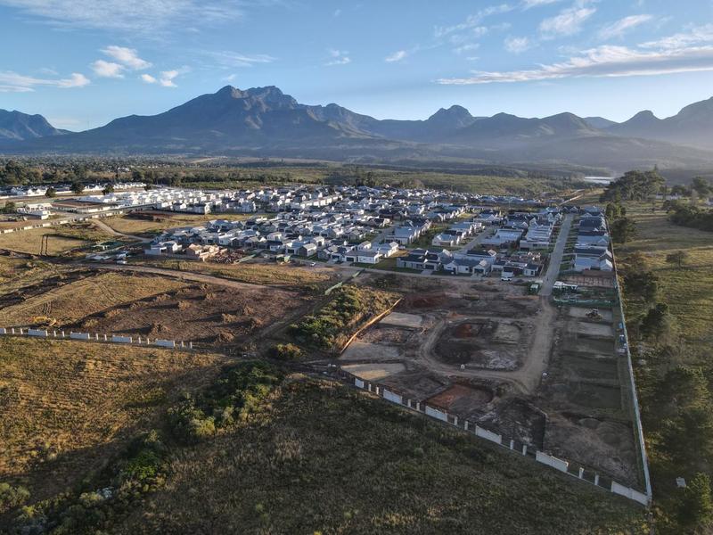 3 Bedroom Property for Sale in Kraaibosch Park Western Cape